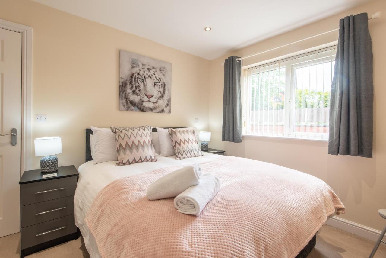 Apartment 10 Worksop Bagian luar foto